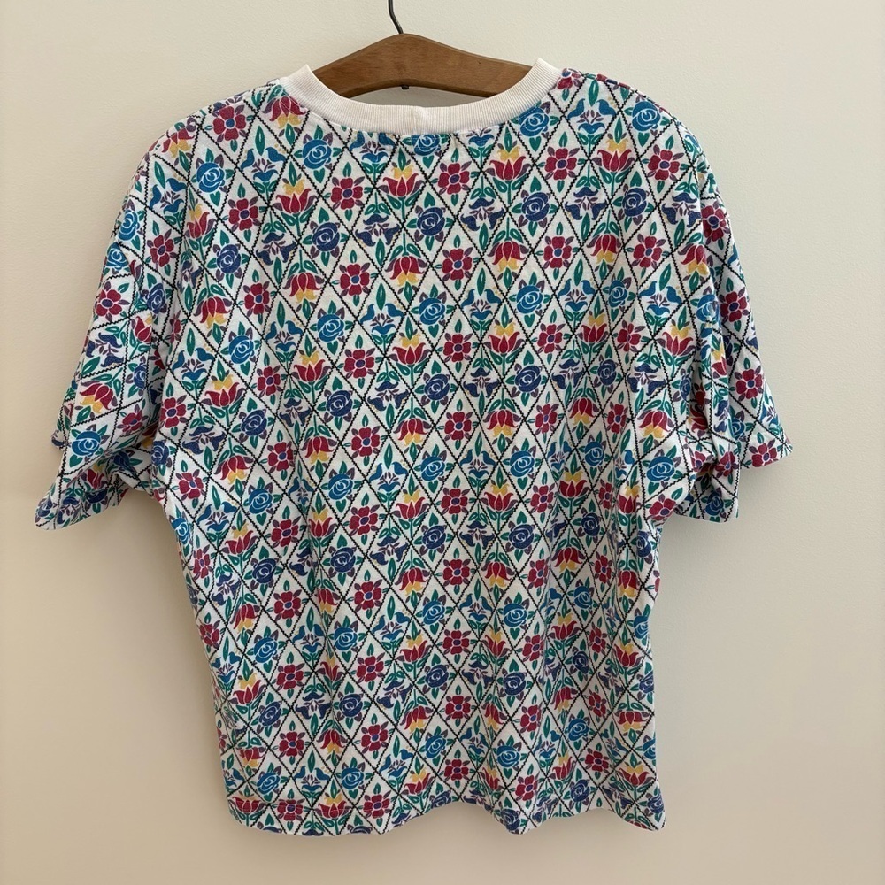 Vintage Cherokee Patterned Tee - Picture 6 of 6